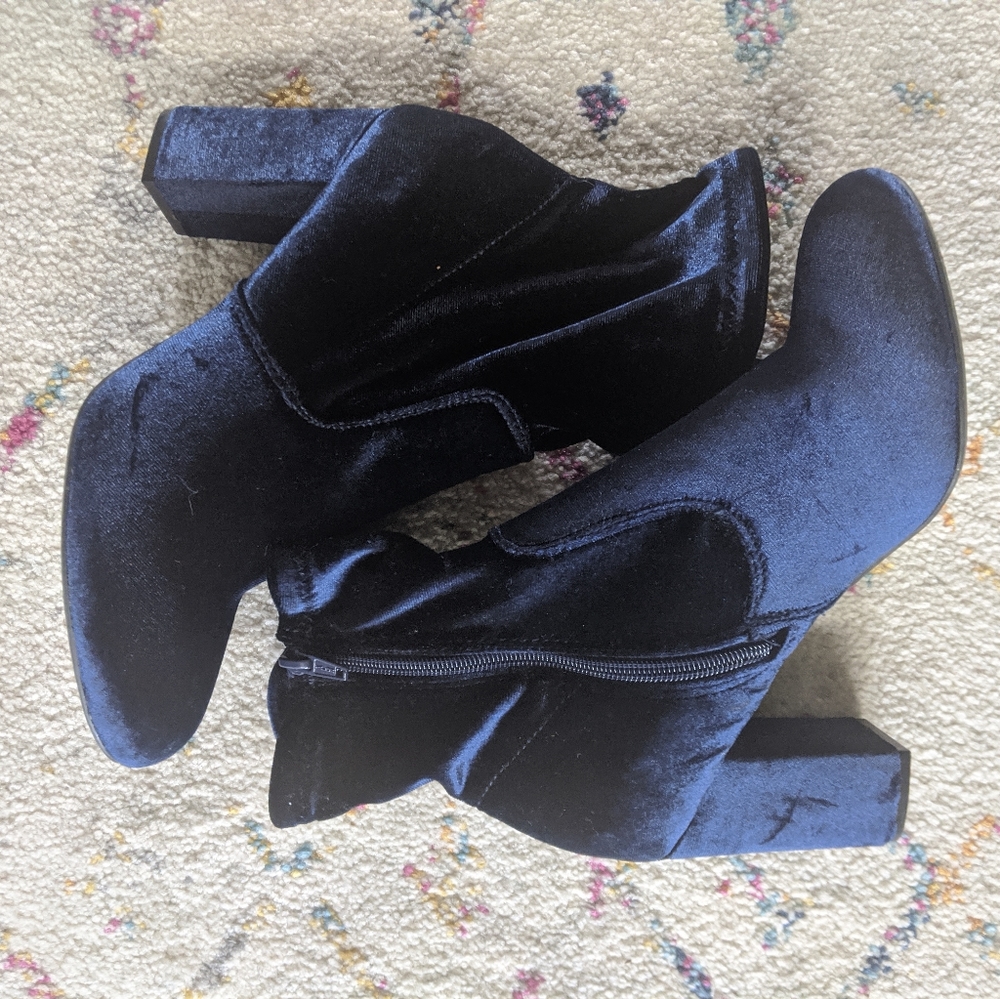 Velvet sock boots
